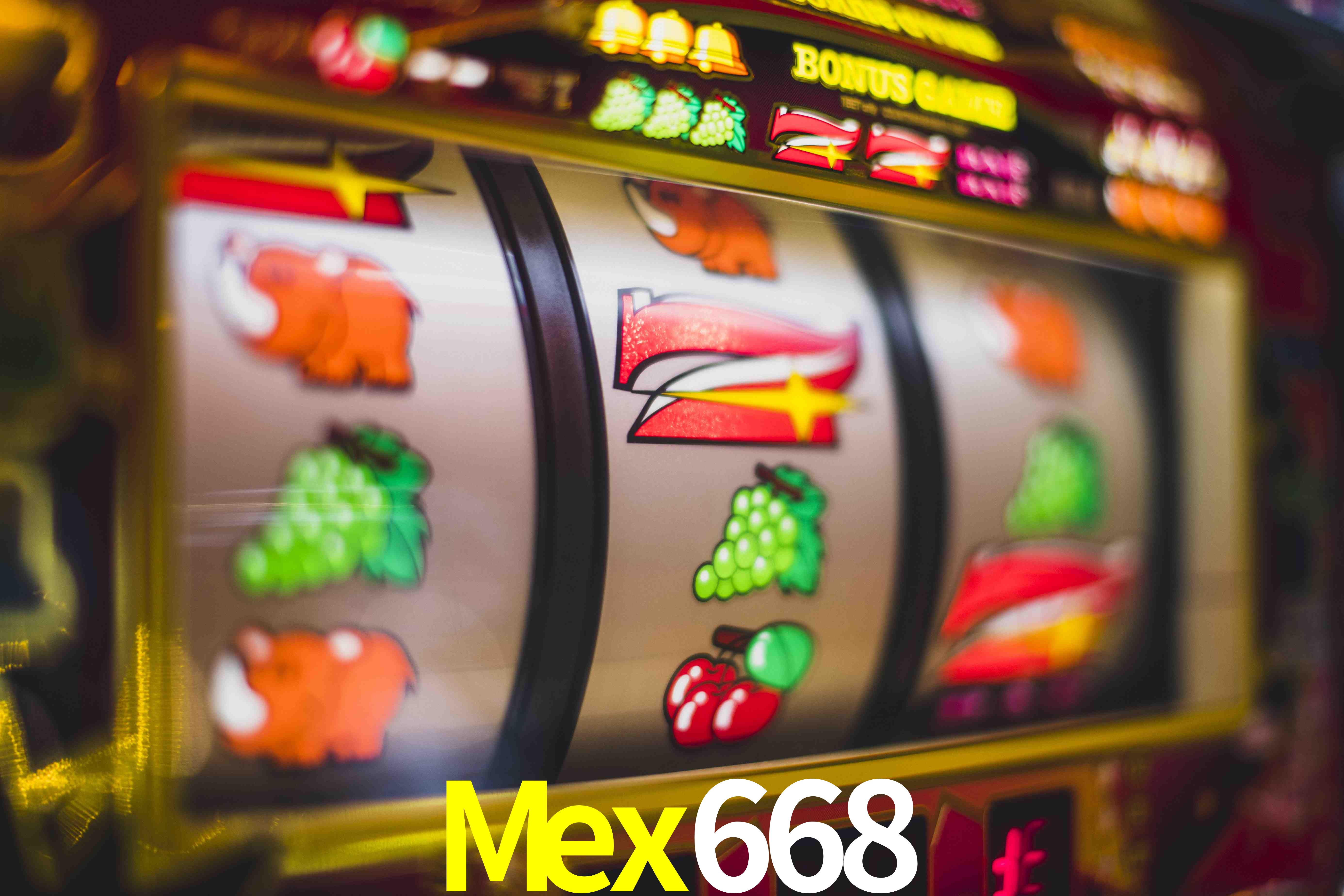 Una escena digital vívida inspirada en casino con Mex668 mostrado prominentemente, luces brillantes, fichas, cartas y acentos dorados.